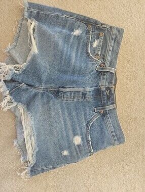 Levi's 501 Classic Distressed Denim Women’s Shorts - Light Blue